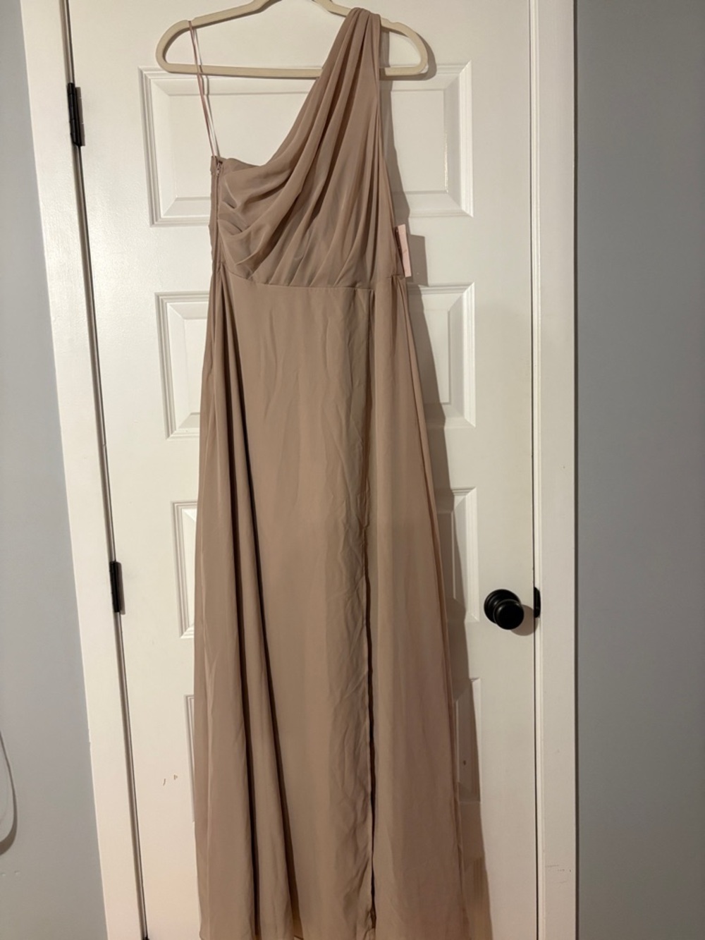 NWT One-Shoulder Chiffon Evening Gown in Taupe